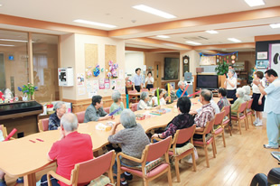 デイサービスセンター　大学通り一燈園